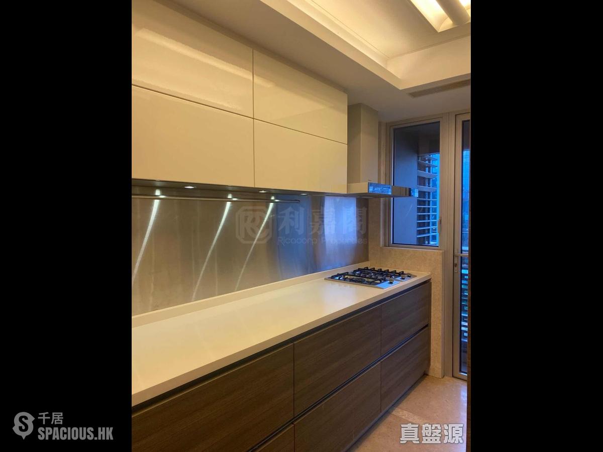 Wong Chuk Hang - Marinella Block 2 01