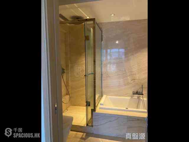 Wong Chuk Hang - Marinella Block 2 02