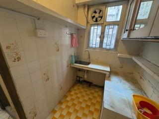 Sai Ying Pun - 47-49, High Street 19