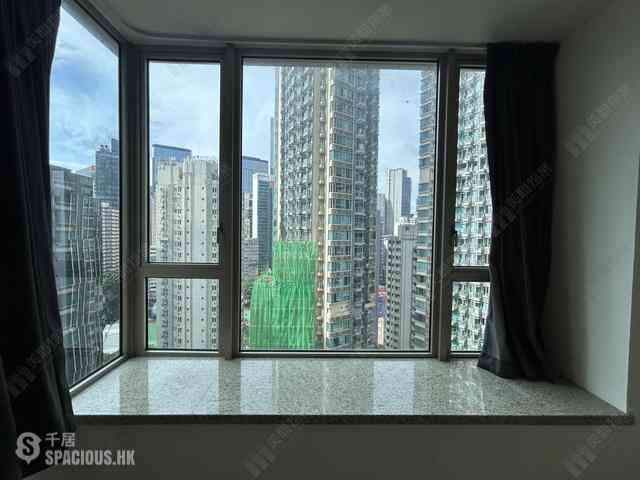 Wan Chai - The Avenue 07