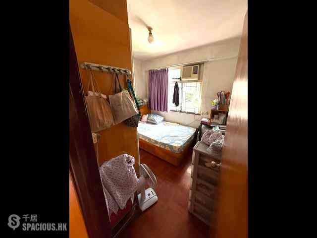 Mong Kok - Lisa House 04