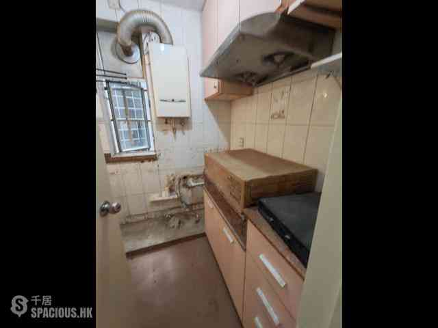 Fortress Hill - Kwong Chiu Terrace Block B 01