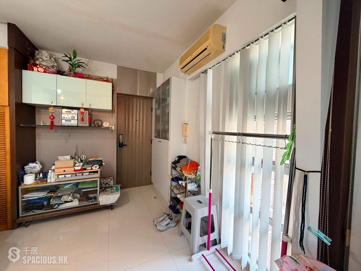 Mong Kok - Comfort Mansion 01