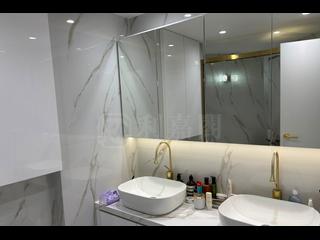 Wan Chai - Convention Plaza Apartments 04