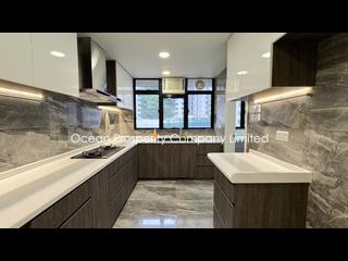 Mid Levels Central - Clovelly Court 10