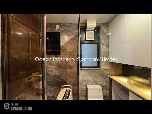 Mid Levels Central - Clovelly Court 08