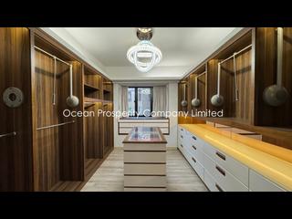 Mid Levels Central - Clovelly Court 06