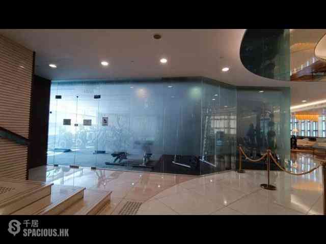 Sai Ying Pun - Island Crest Block 2 04