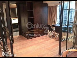 Central - The Royal Court 03