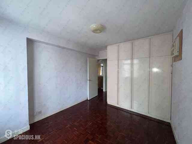Sai Ying Pun - Wing Cheung Court 13