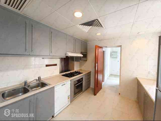 Mid Levels East - 82, Bamboo Grove 07