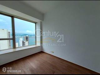 Sai Ying Pun - Island Crest 04