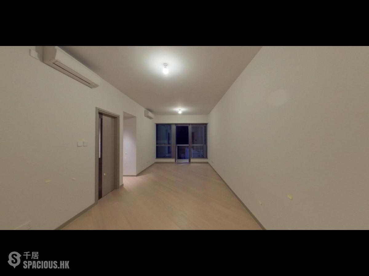 Wong Chuk Hang - The Southside Phase 1 Southland Tower 2A 01