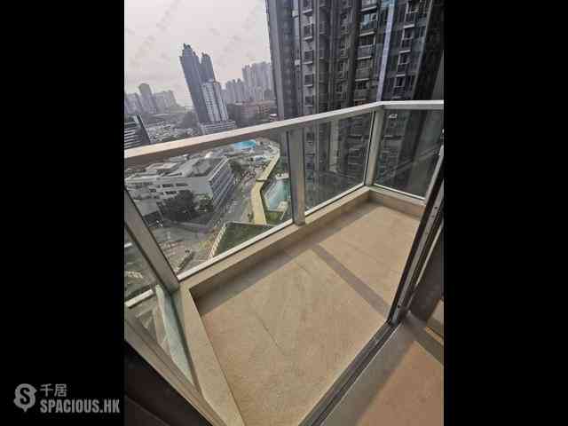 Wong Chuk Hang - The Southside Phase 1 Southland Tower 1A 02