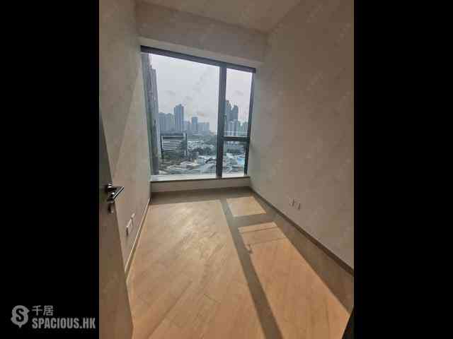 Wong Chuk Hang - The Southside Phase 1 Southland Tower 1A 08