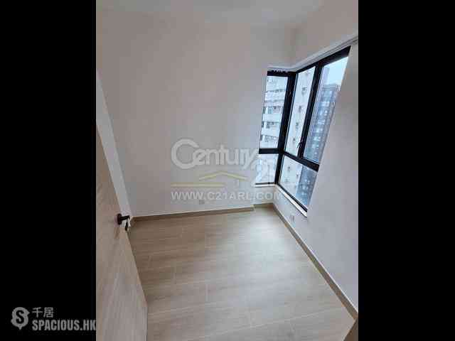 Mid Levels West - Wilton Place 06