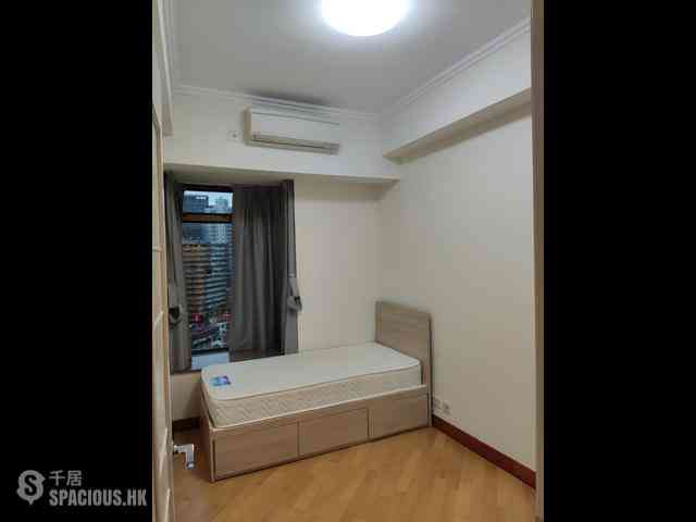 Hung Hom - Royal Peninsula Block 2 03
