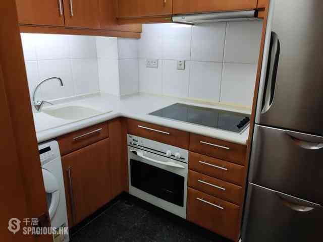 Hung Hom - Royal Peninsula Block 2 06