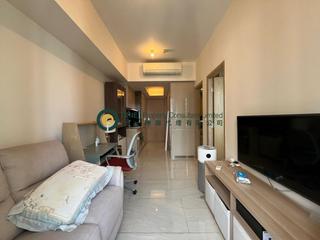 Sai Ying Pun - King's Hill 03