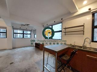 Sai Ying Pun - Sun Luen Building 08