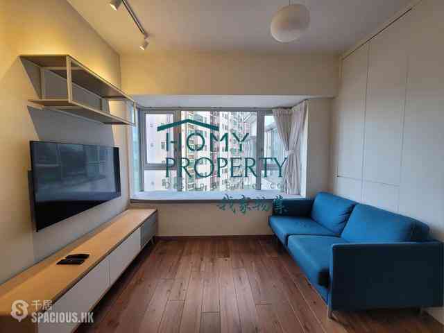 Mid Levels West - Bonham Court 01
