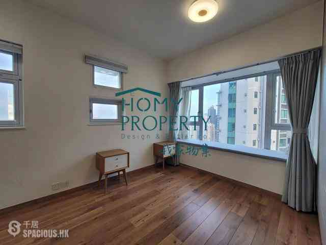 Mid Levels West - Bonham Court 05