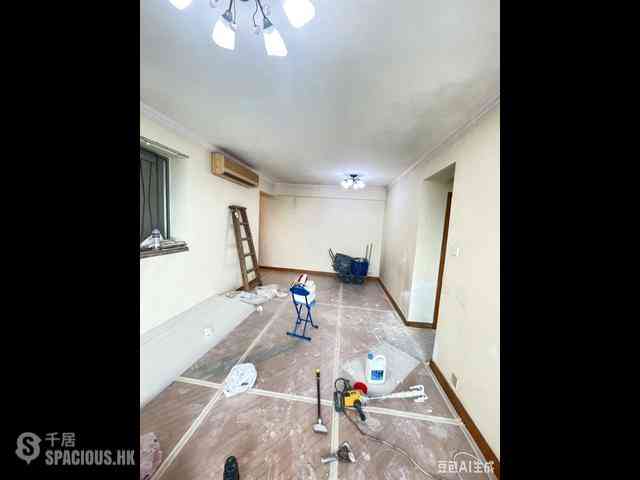 Tsing Yi - Tierra Verde Phase 2 Block 12 02
