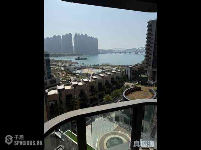 Tseung Kwan O - Alto Residences Block 7 01