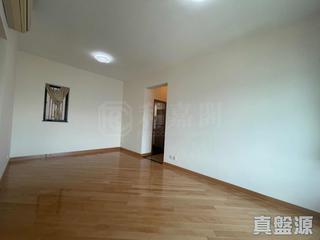 Fortress Hill - Le Sommet Block 2 05