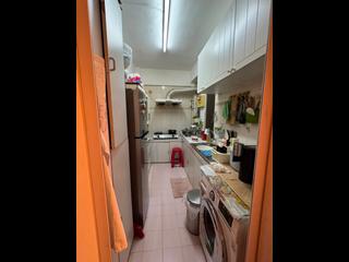 Causeway Bay - Cathay Mansion 06