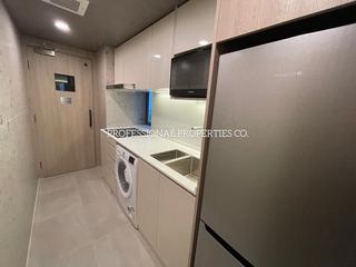 Mid Levels Central - Peach Blossom 03