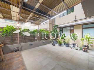 Mid Levels East - Ewan Court 05