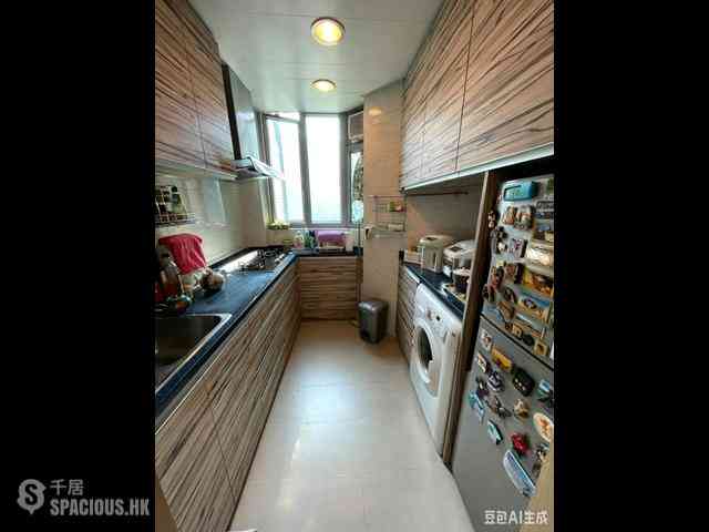 Tung Chung - Caribbean Coast Phase 1 Monterey Cove Tower 2 03