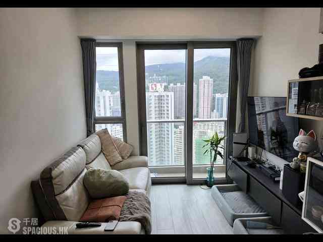 Tsuen Wan - Parc City Block 7 01