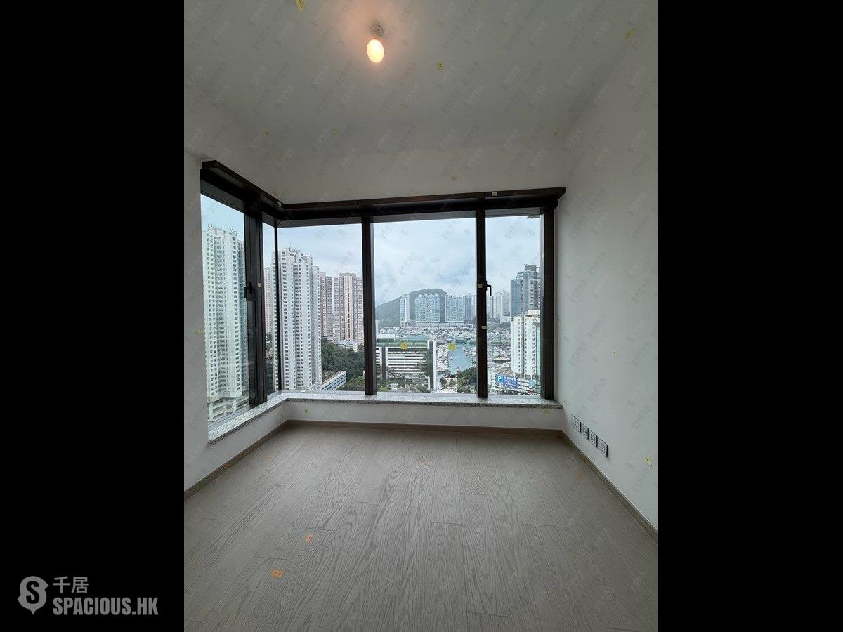 Wong Chuk Hang - The Southside Phase 3B Blue Coast 01