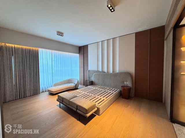 Mid Levels West - The Legacy Phase 2 Tower 1 15