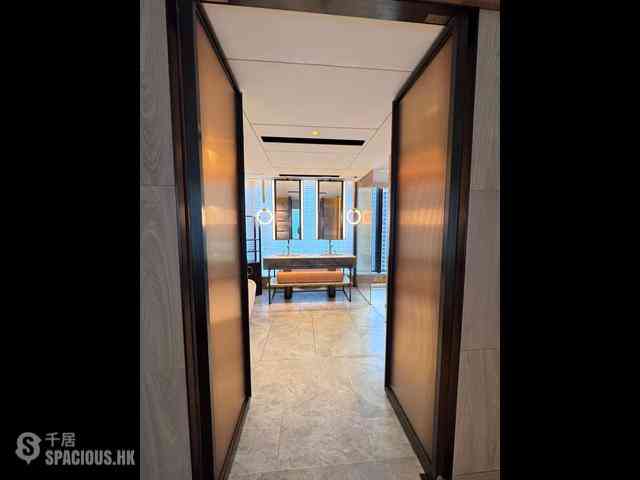 Mid Levels West - The Legacy Phase 2 Tower 1 19