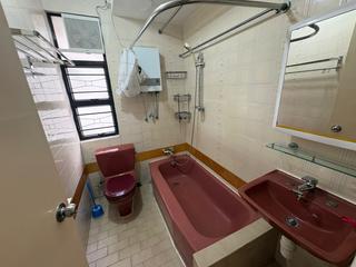 Sai Ying Pun - Wing Cheung Court 05