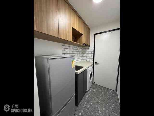 Causeway Bay - Hong Kong Mansion 01