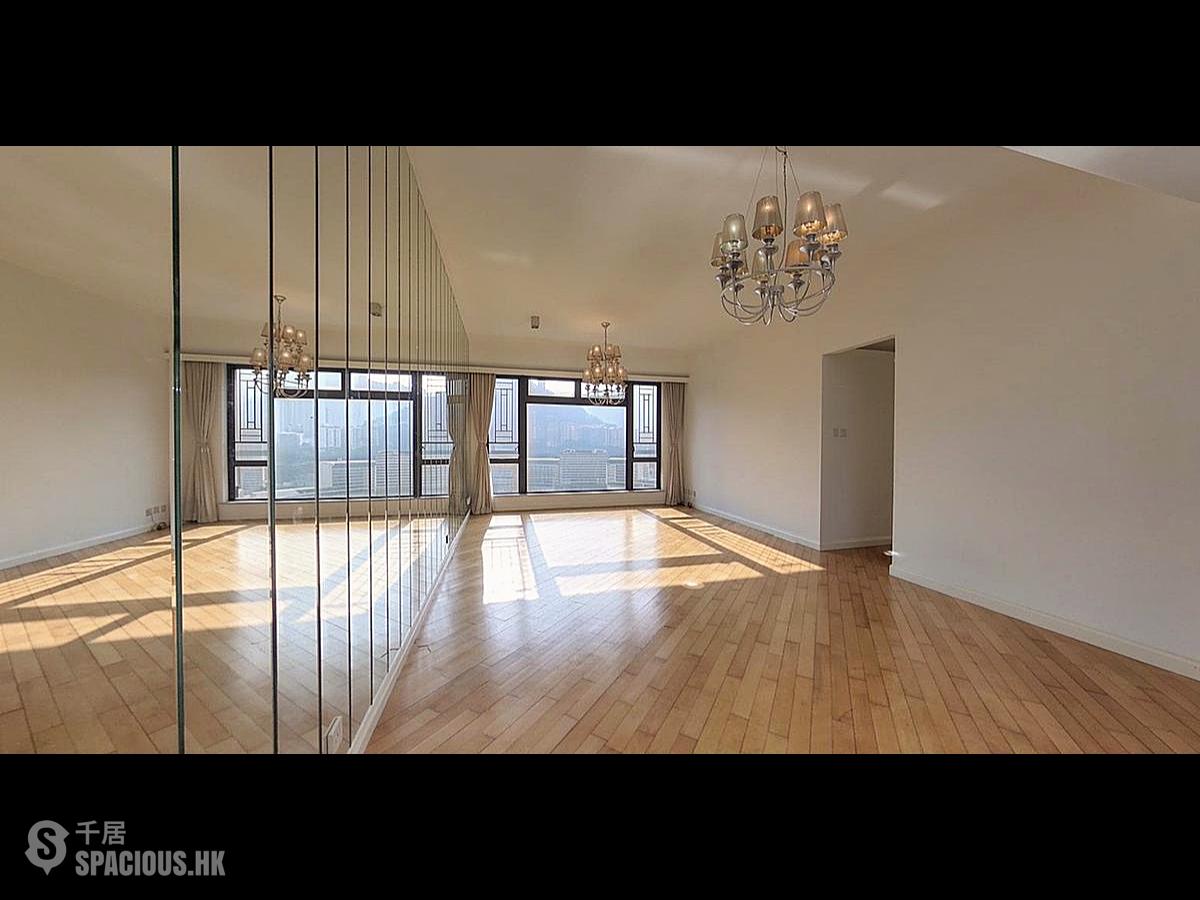 Leighton Hill - The Leighton Hill Block 2 01
