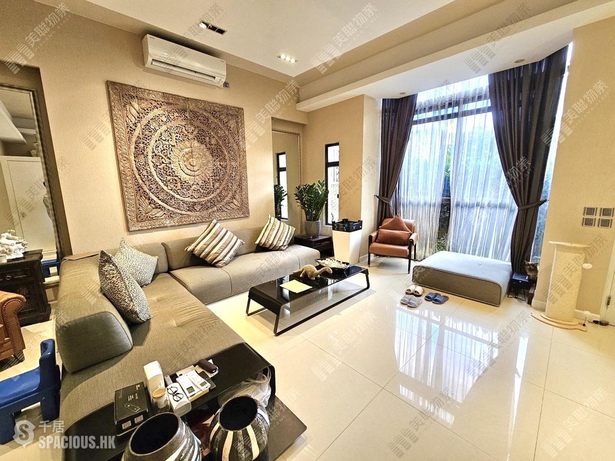 Deep Water Bay - 45, Island Road 01