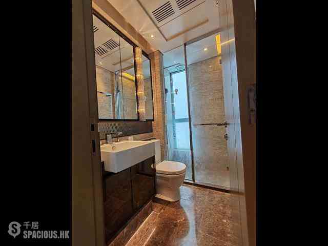 North Point - Victoria Harbour Phase 1B Tower 5A 06
