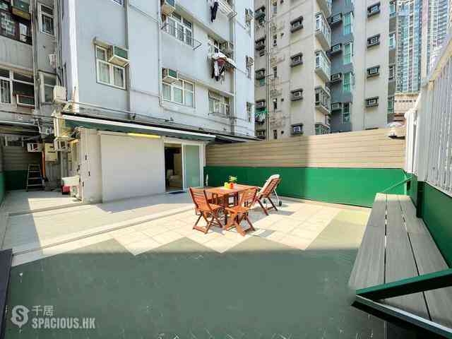 Shek Tong Tsui - Nam Cheong Building 01