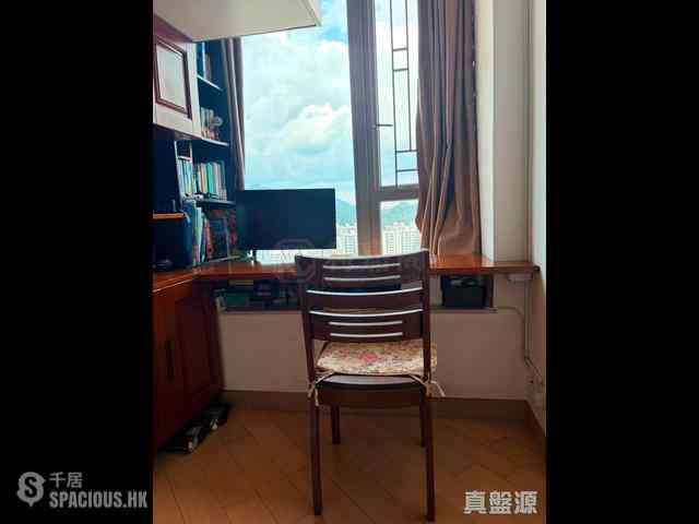 Tseung Kwan O - The Wings The Wings 07