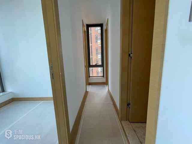 Causeway Bay - Jones Hive 06