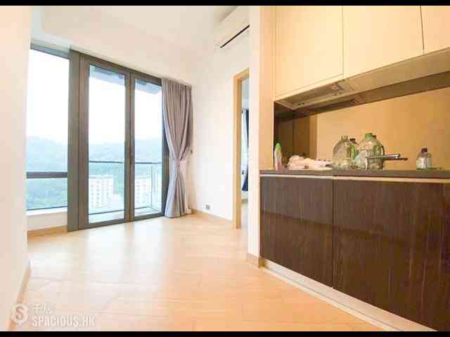 Causeway Bay - Jones Hive 01