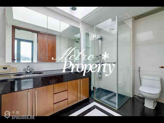 Repulse Bay - 16A, South Bay Road 11