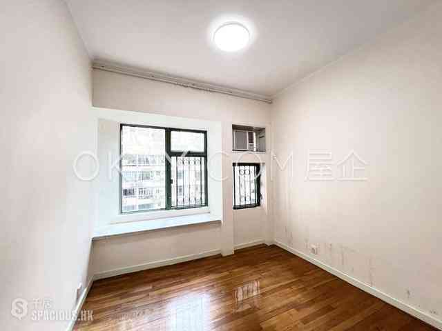 Mid Levels Central - Robinson Place Block 2 11