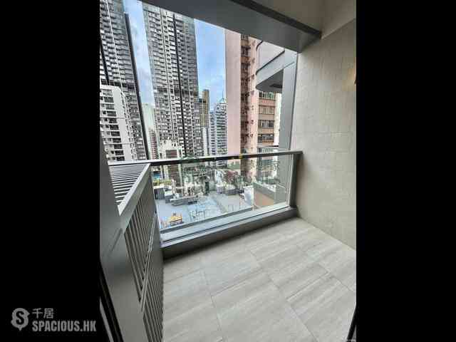 Sai Ying Pun - Upper Manor 02