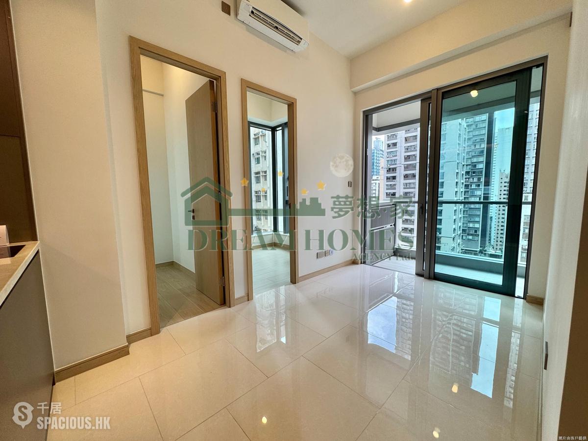 Sai Ying Pun - Upper Manor 01